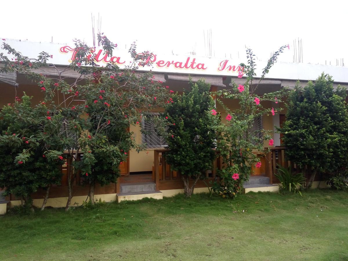 Villa Peralta Inn Donsol Zewnętrze zdjęcie